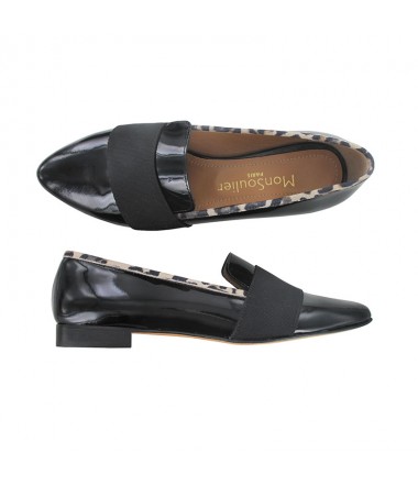 Black patent leather woman slippers