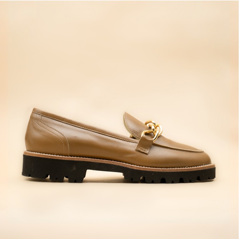 Beige leather rubber sole woman loafers
