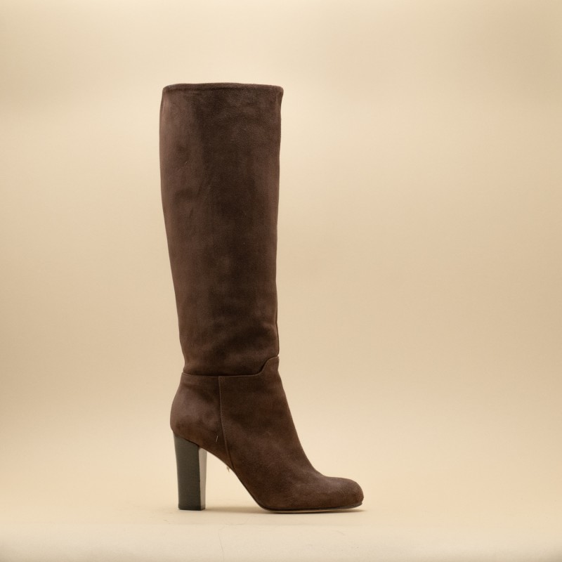 Brown suede leather high boots