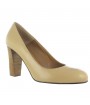 Beige leather pump made in Italy 