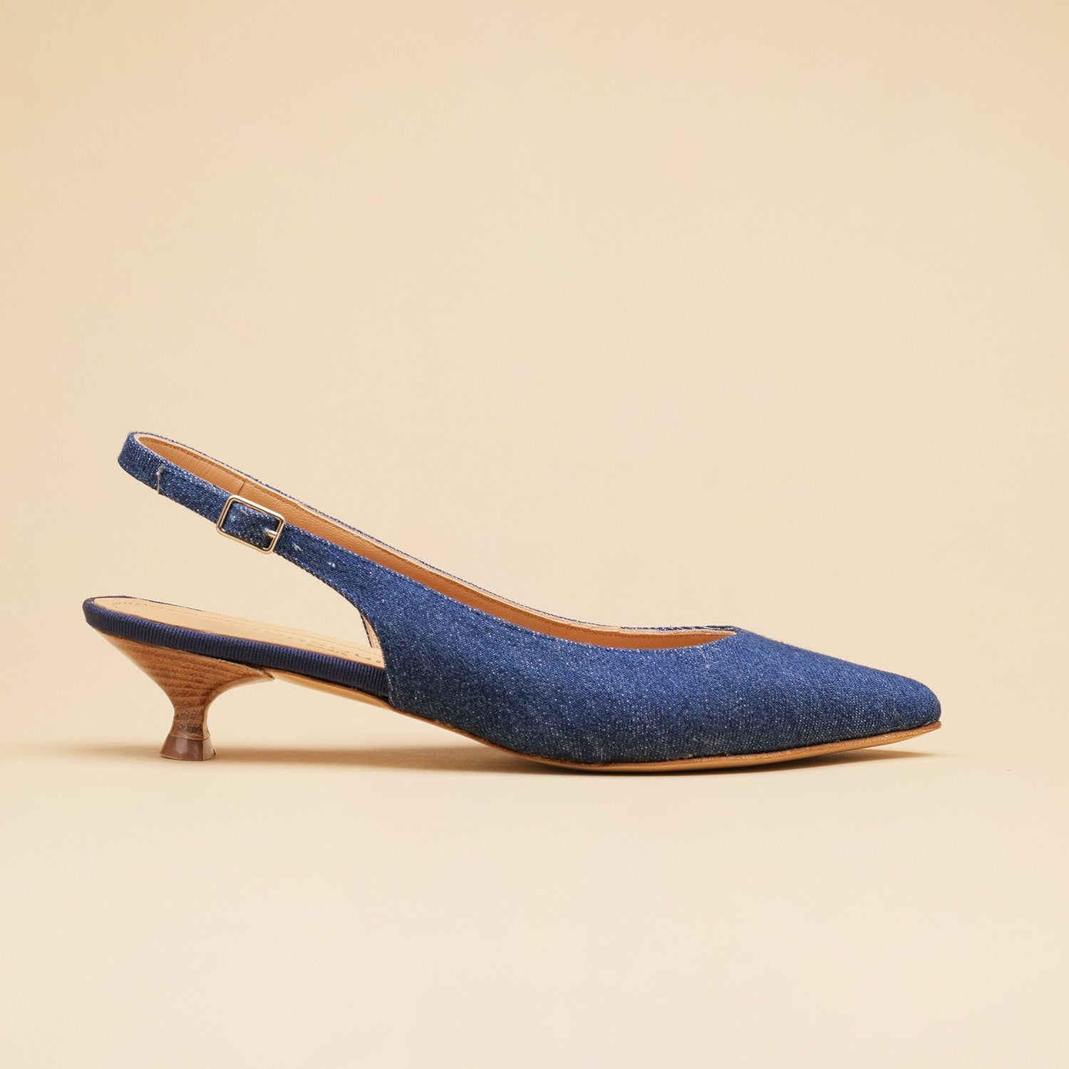 Escarpin bleu petit talon hotsell