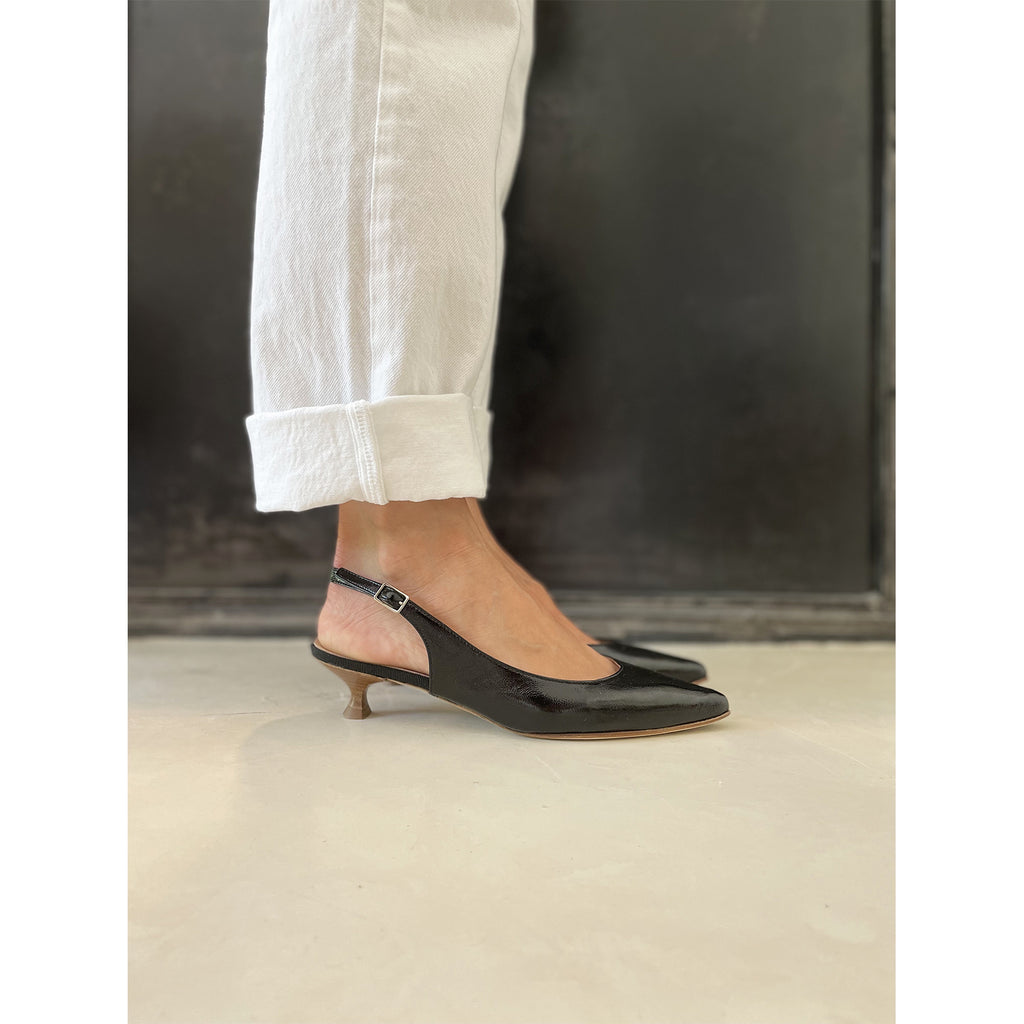 Escarpin petit talon cuir vernis noir fabrication italie 