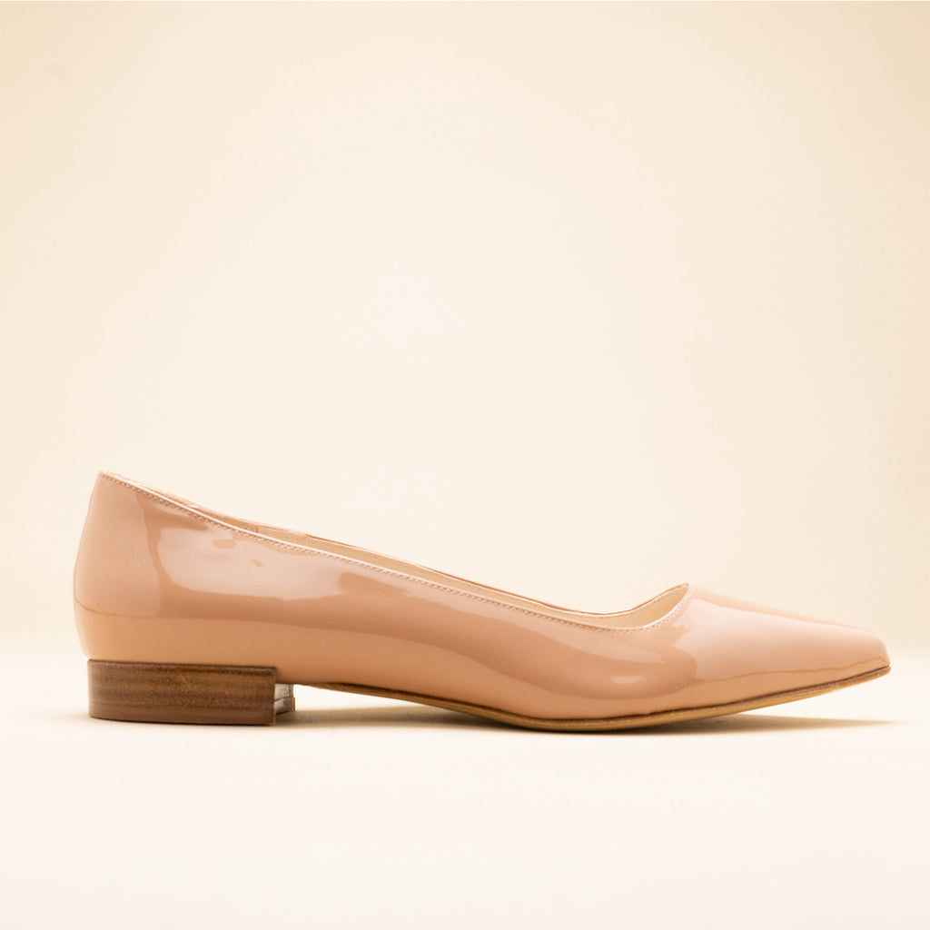 ballerines bout pointu cuir vernis nude -vue de profil