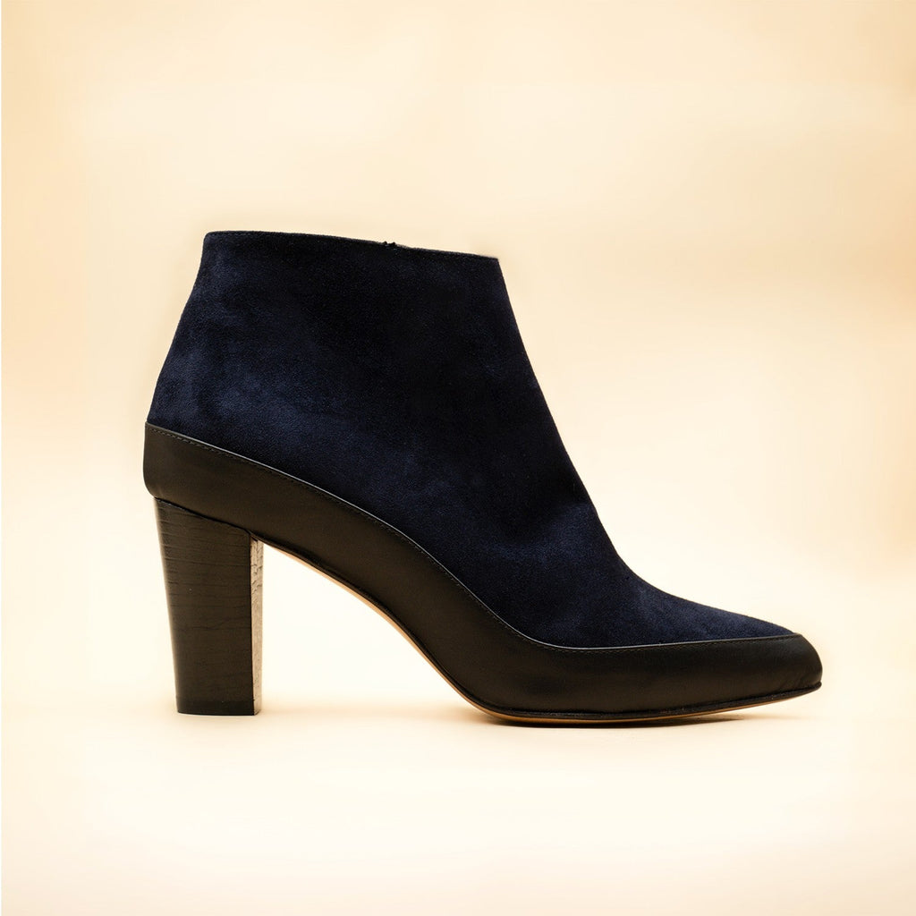 Bottine femme daim bleu marine talon droit 7 cm