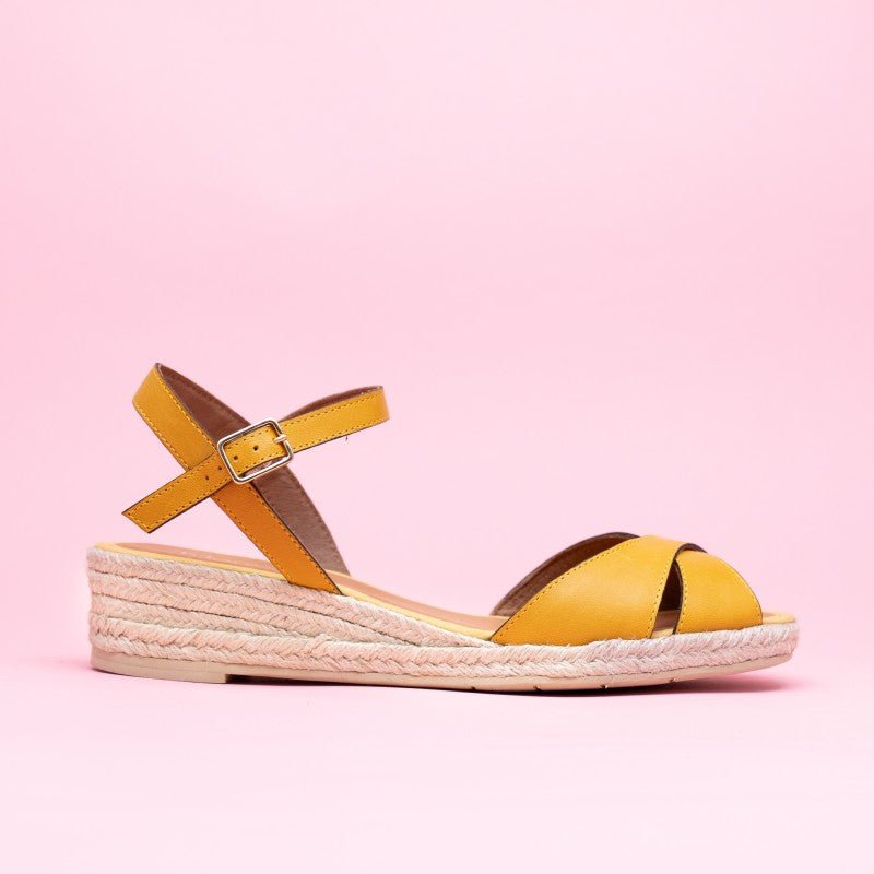 Espadrille petit talon cuir safran